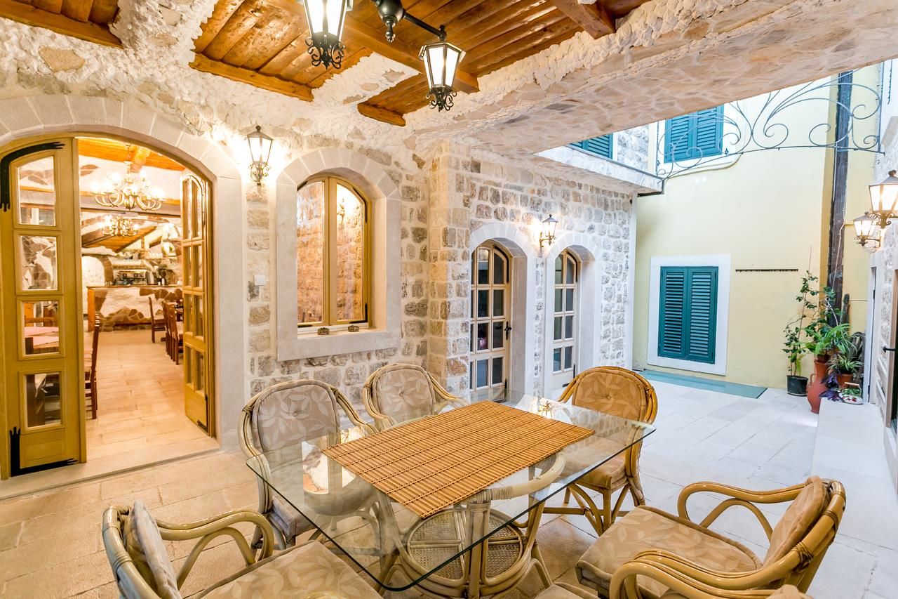 Гостевой дом Guesthouse Villa Stari Grad Херцег-Нови-4