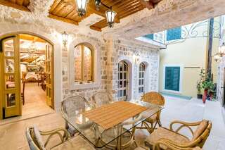Гостевой дом Guesthouse Villa Stari Grad Херцег-Нови-0